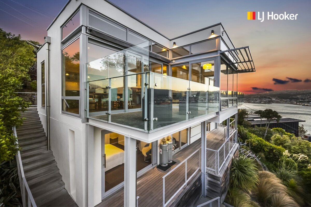 95 Doon Street, Waverley, Dunedin - Carousel 1