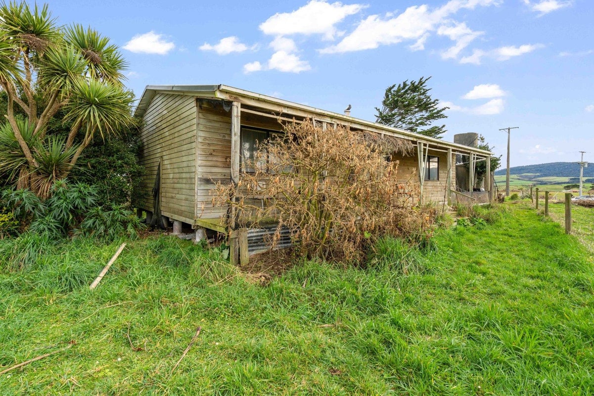 15 Thomas Road, Orepuki, Riverton - Carousel 2