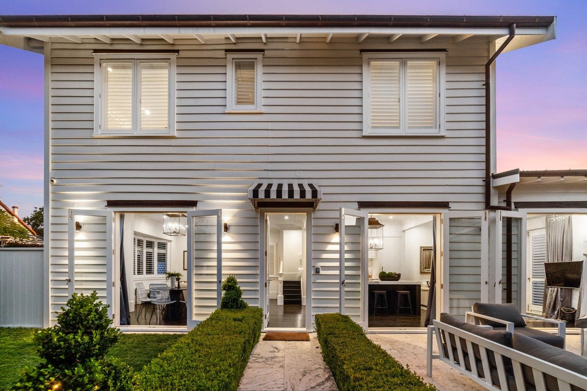 8A Burwood Crescent, Remuera, Auckland - Carousel 2