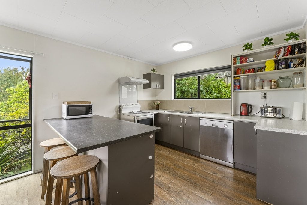 54A Merivale Road, Parkvale, Tauranga - Carousel 2