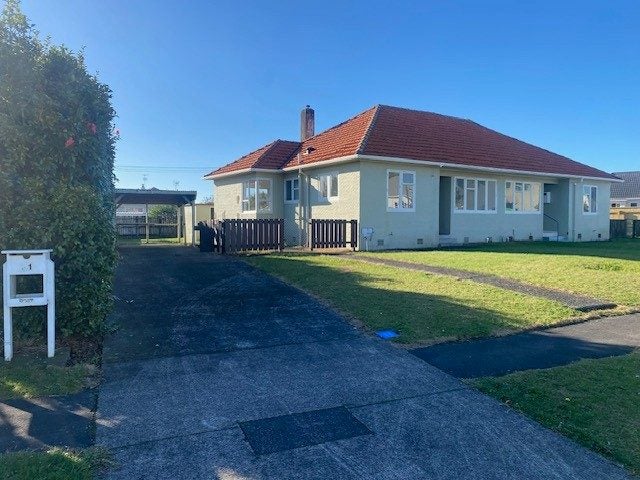 51 Wrantage Street, Westown, New Plymouth - Carousel 1
