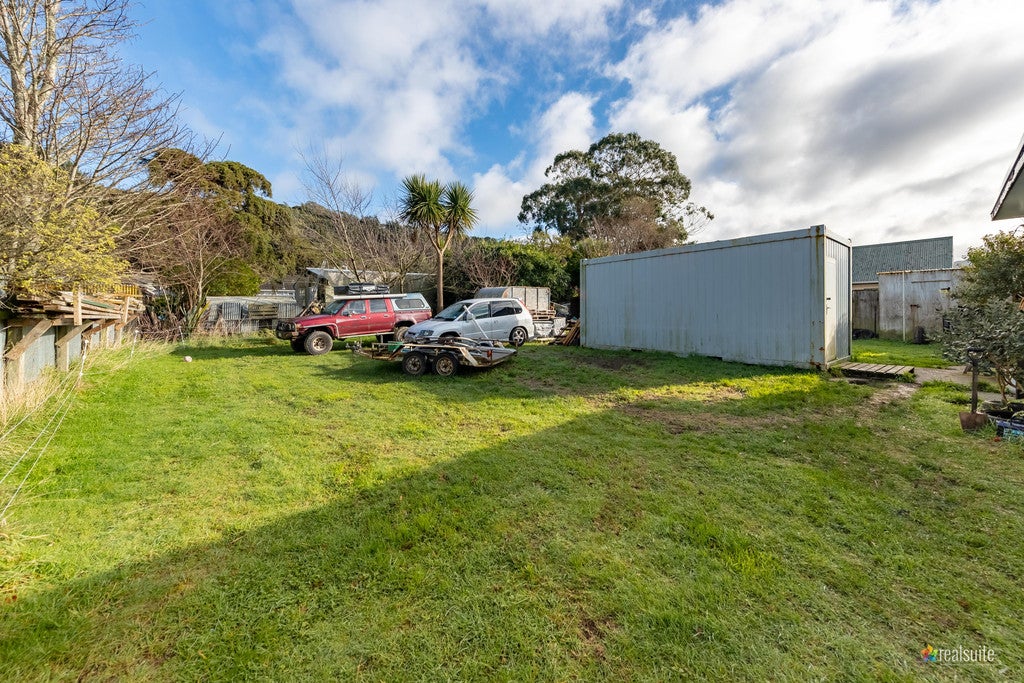 61 Westminster Road, Wainuiomata, Lower Hutt - Carousel 18