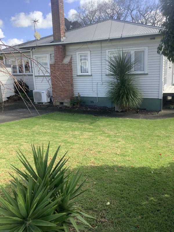 1/6 Chapel Street, Papakura, Auckland - Carousel 1