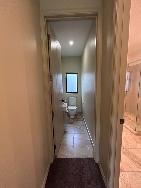 206 Broomfields Road, Howick - Carousel 50