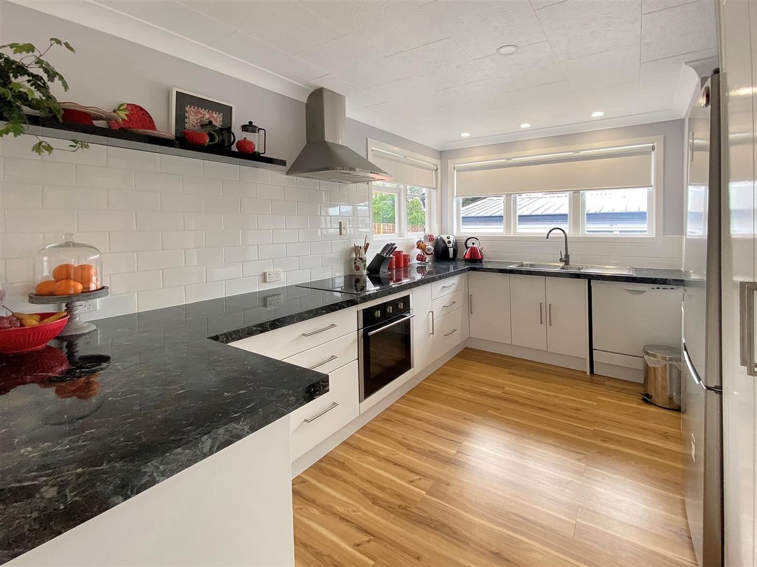 308 Clayton Road, Pukehangi, Rotorua - Carousel 2