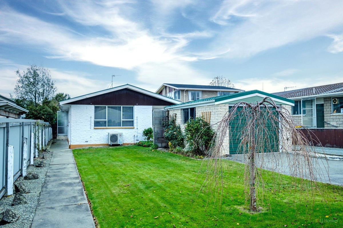 32 Trafalgar Street, Maori Hill, Timaru - Carousel 1
