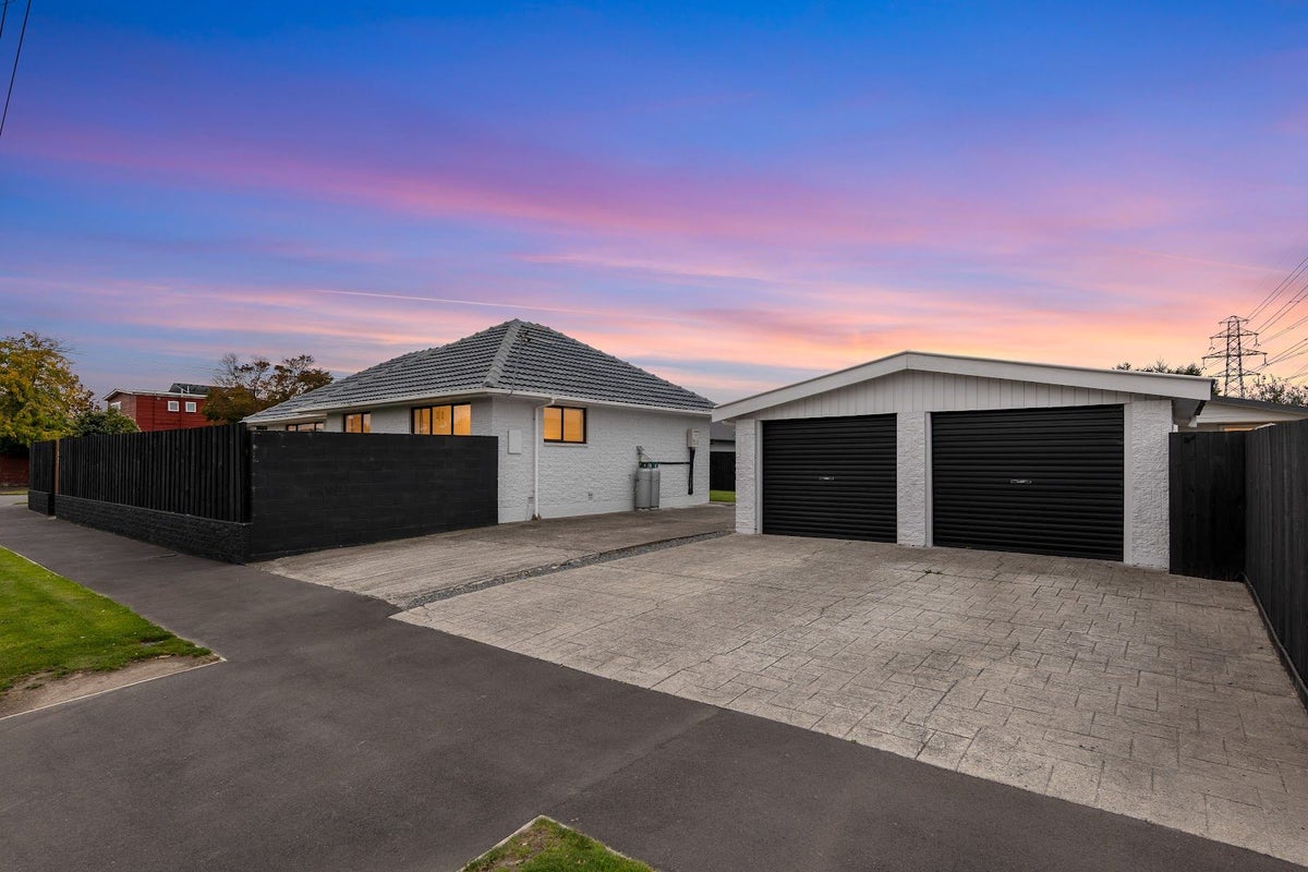 32 Hornsby Street, Bishopdale, Christchurch - Carousel 2