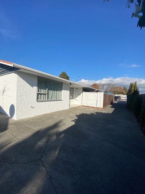 2/101 Brougham Street, Addington, Christchurch - Carousel 1