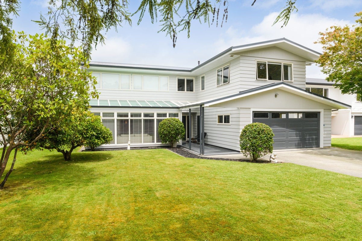 10 Opawa Place, Terrace End, Palmerston North - Carousel 31