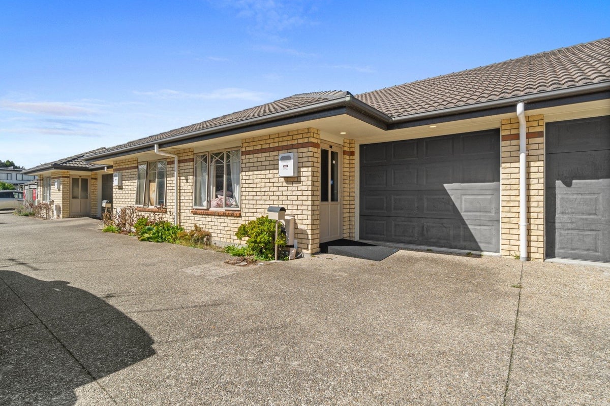 16/201 Massey Street, Frankton, Hamilton - Carousel 1