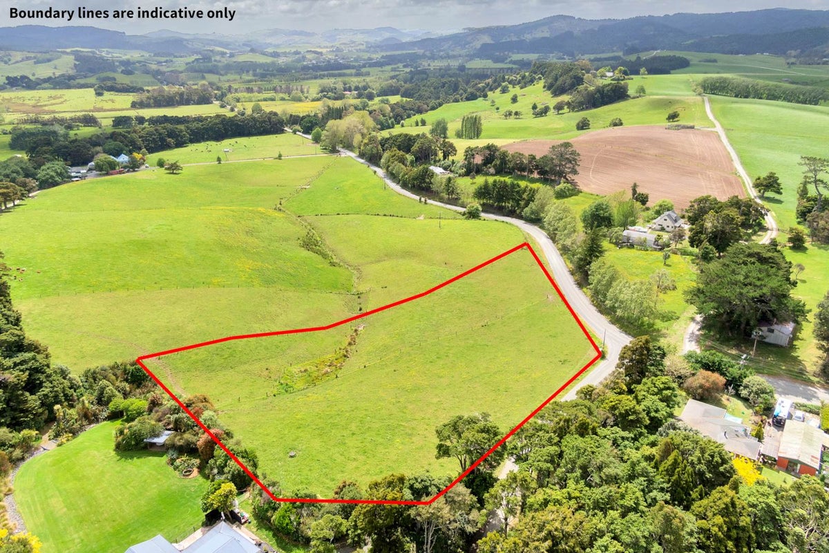 6 Clements Hill Lane, Kaipara Flats, Warkworth - Carousel 1