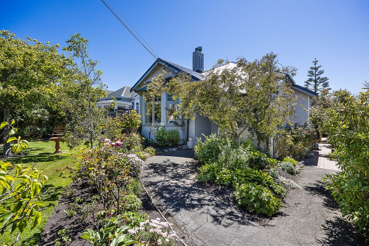 61 Hunt Street, Andersons Bay, Dunedin - Carousel 1