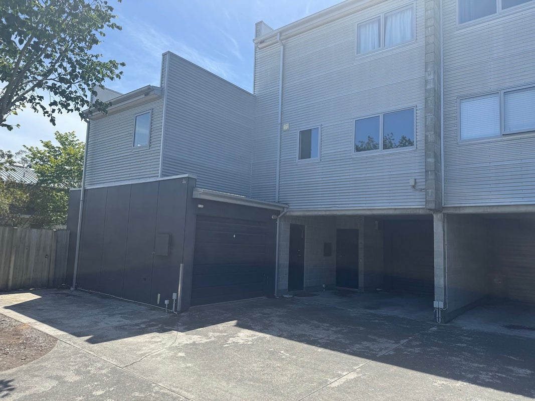 139 Purchas Street, Edgeware, Christchurch - Carousel 1