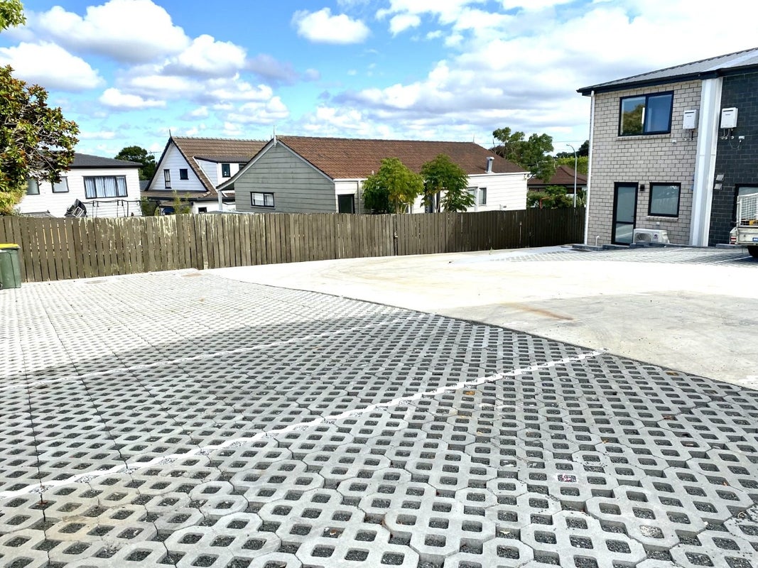 4/36 Santiago Crescent, Unsworth Heights, Auckland - Carousel 11