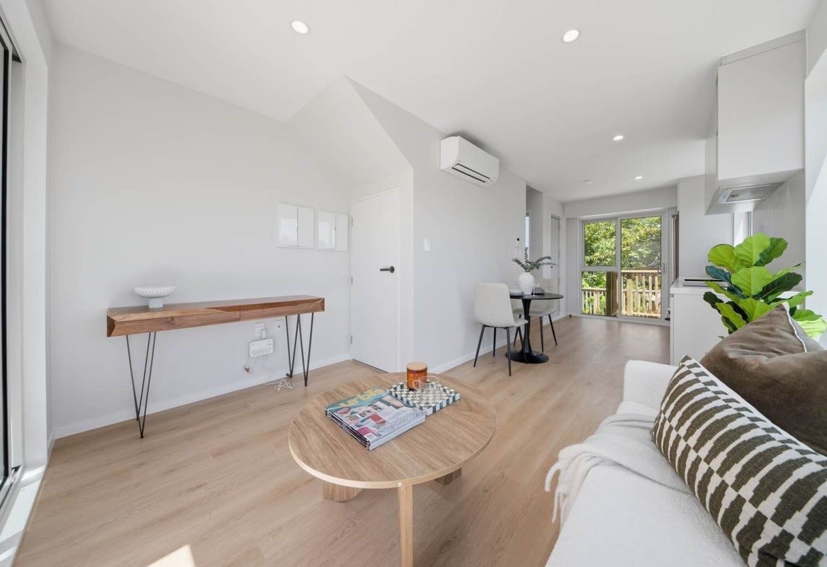 8/186 Forrest Hill Road, Forrest Hill, Auckland - Carousel 14