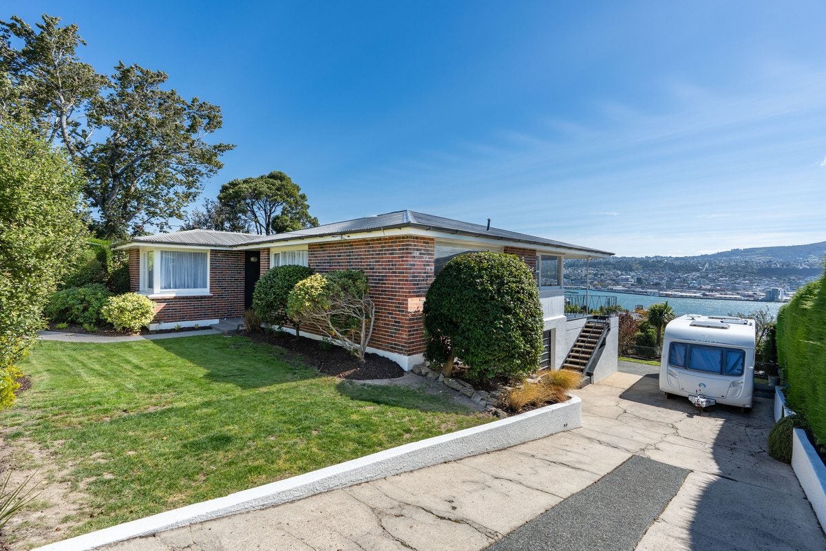 103 Larnach Road, Vauxhall, Dunedin - Carousel 1