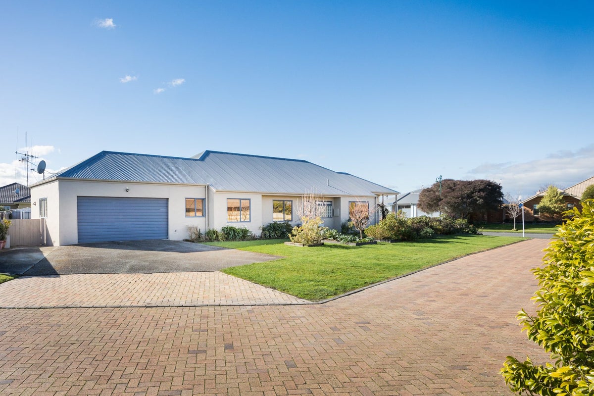 29 Clearview Drive, Milson, Palmerston North, Manawatu / Whanganui - Carousel 2
