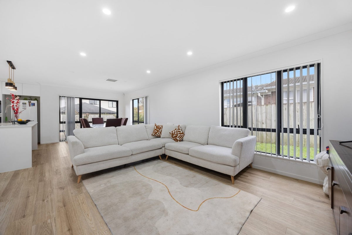 49A Milan Road, Papatoetoe, Manukau City, Auckland - Carousel 2