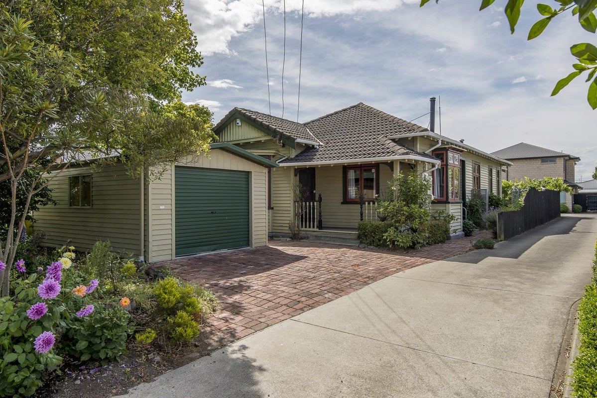 33 Hendon Street, Edgeware, Christchurch - Carousel 20