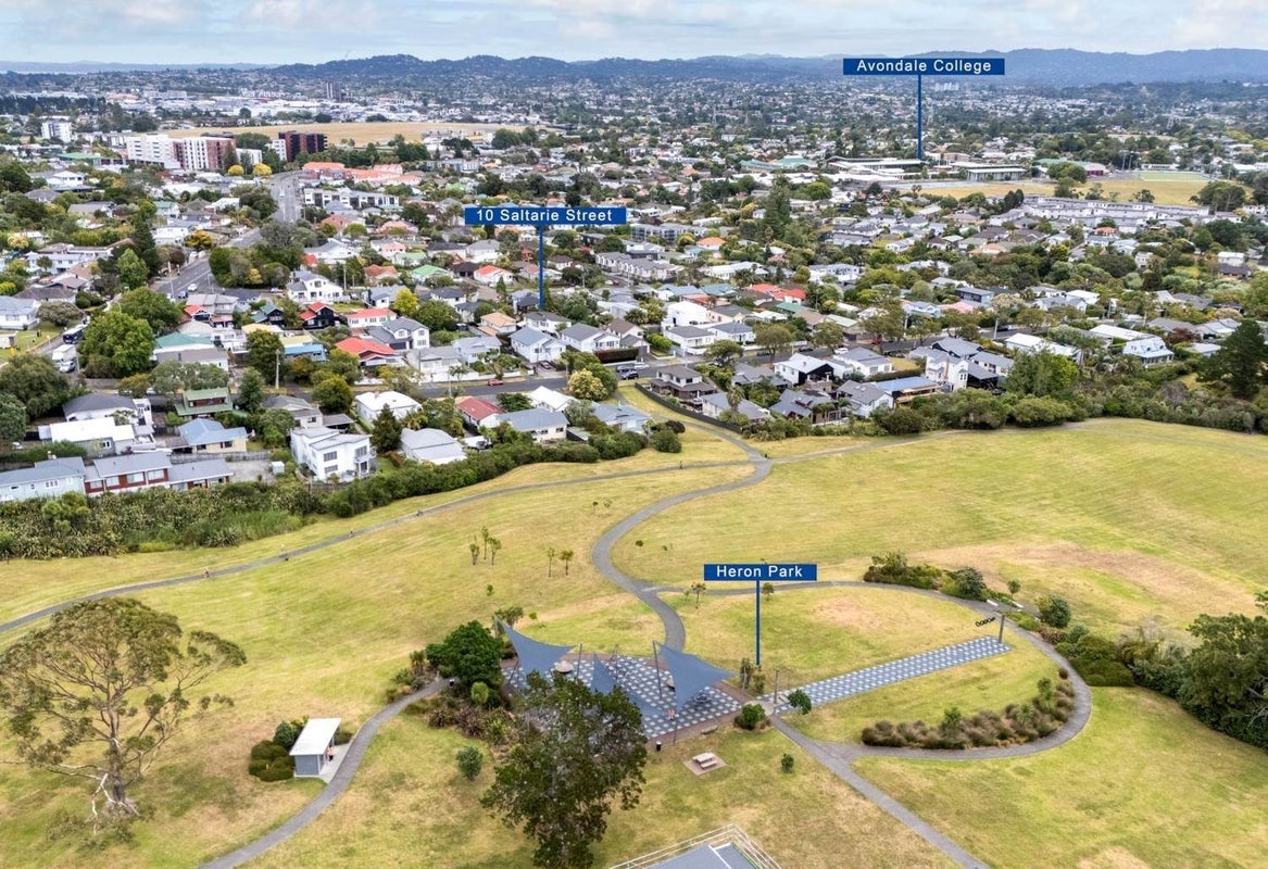 10 Saltaire Street, Avondale, Auckland - Carousel 19