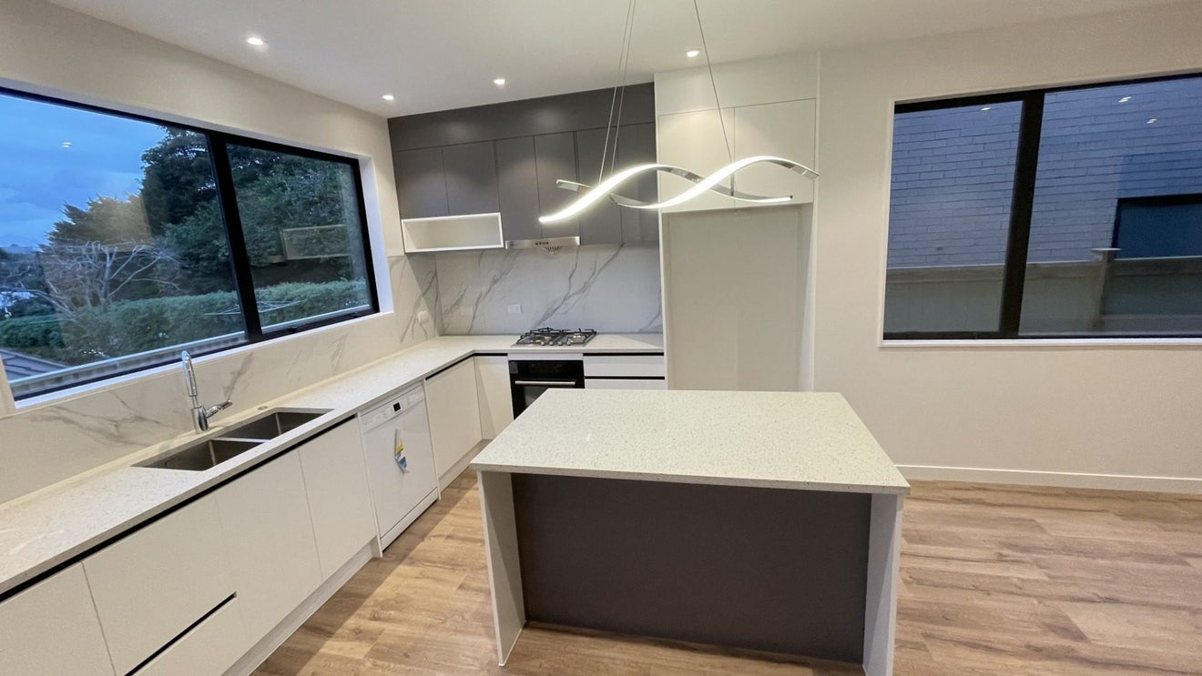 1C Withiel Drive, Epsom, Auckland - Carousel 1