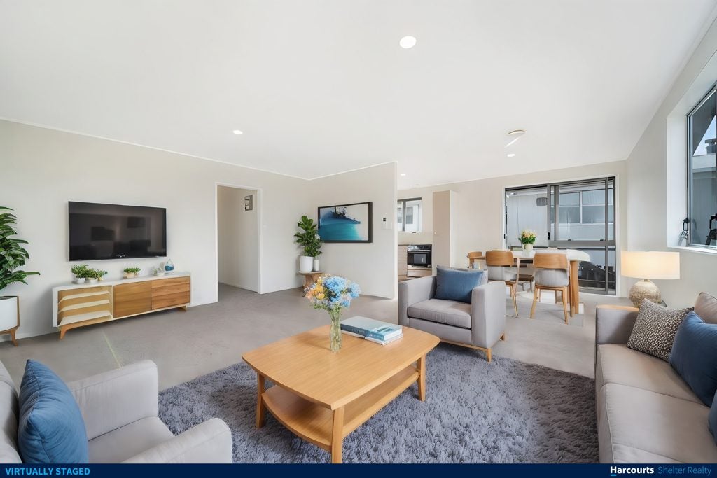 1/24A Waimumu Road, Massey, Auckland - Carousel 1