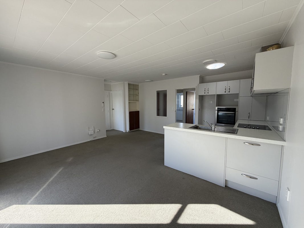2/191 Songer Street, Stoke, Nelson - Carousel 1