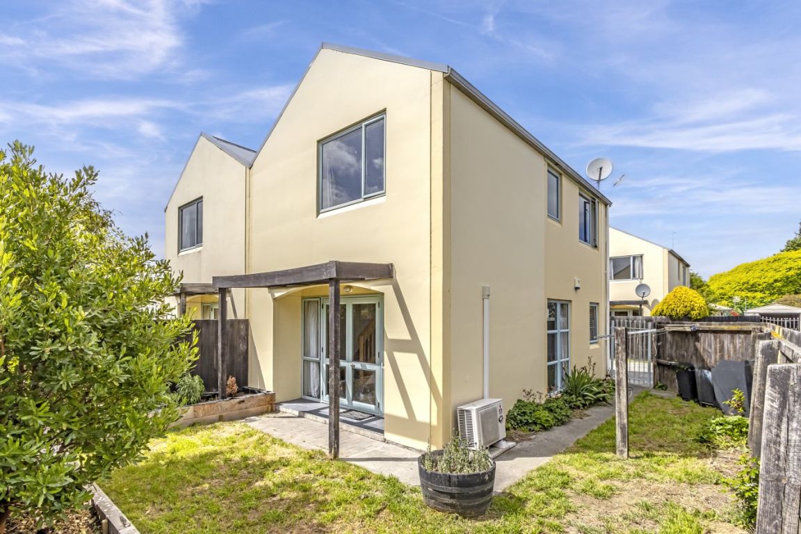 2/456 Worcester Street, Linwood, Christchurch - Carousel 1