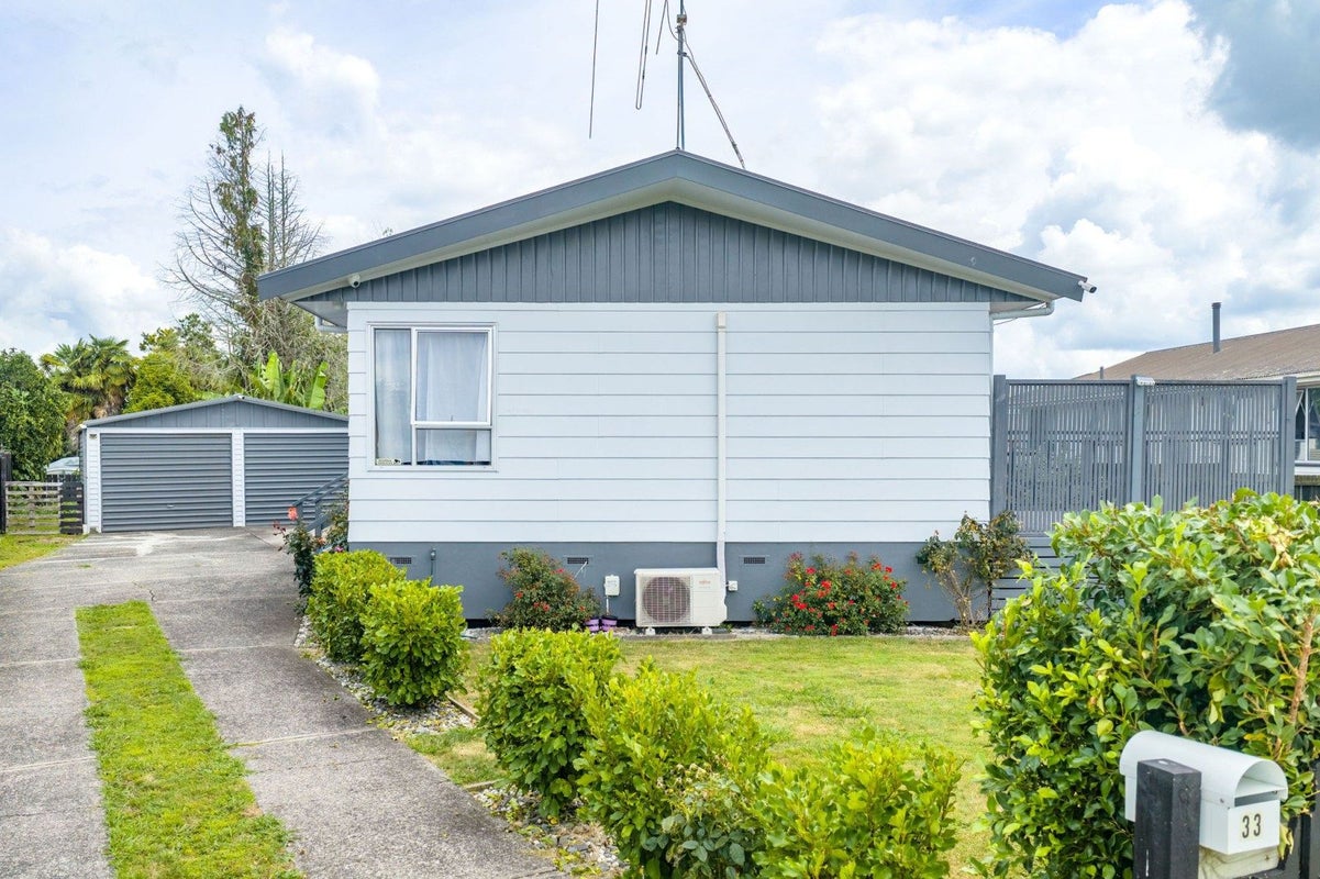 33 Hyde Avenue, Nawton, Hamilton - Carousel 2