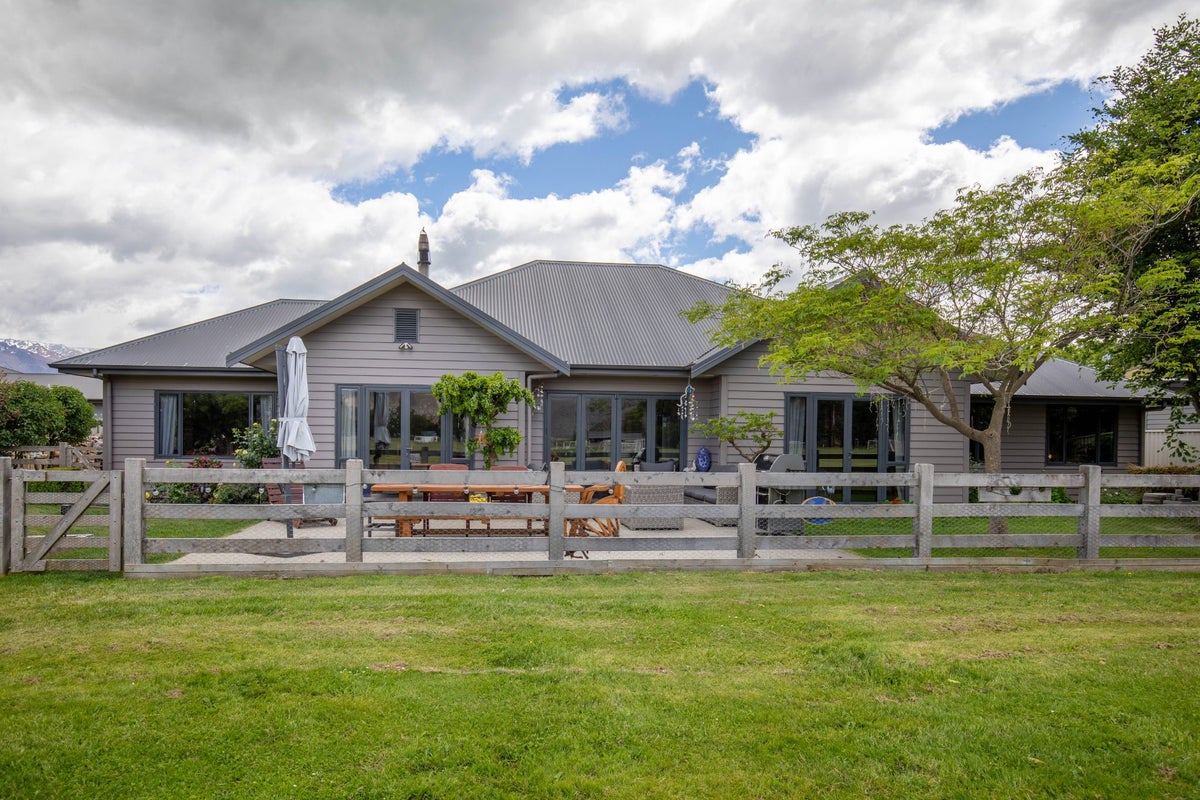 3 Sunhaven Cove, Cromwell, Cromwell - Carousel 1