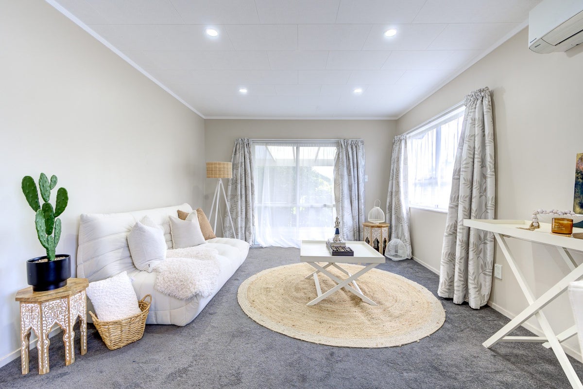 32C Garland Drive, St Andrews, Hamilton - Carousel 2