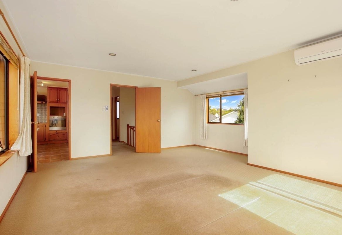 2/38 Tarawera Terrace, St Heliers, Auckland - Carousel 2