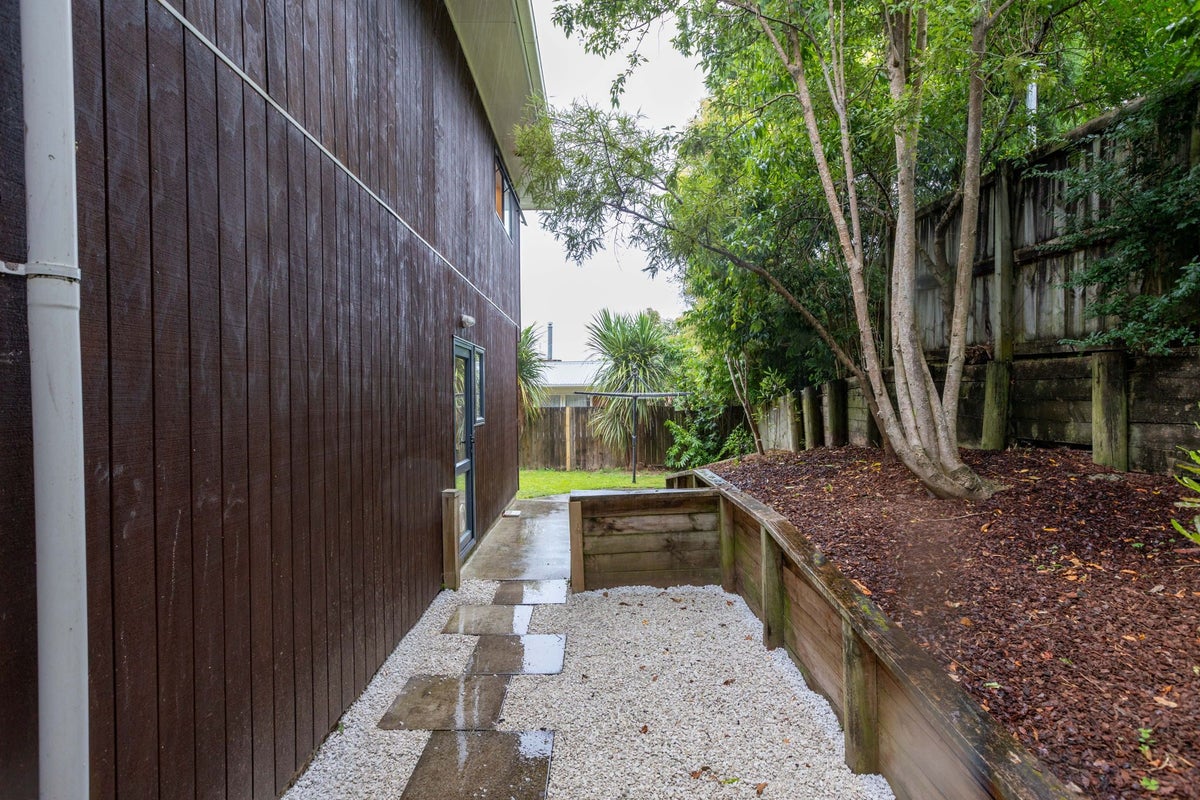 84C Hillcrest Road, Hillcrest, Hamilton - Carousel 23