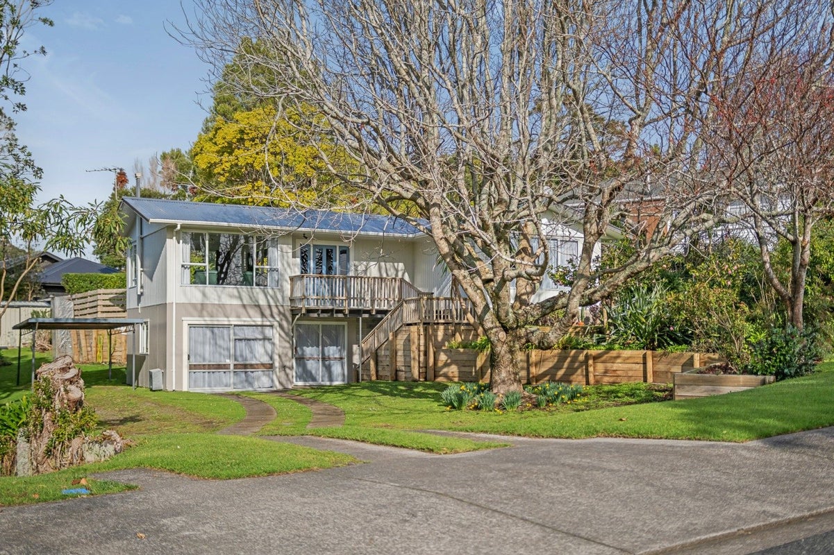 15 Curtis Street, Okato, Okato - Carousel 2