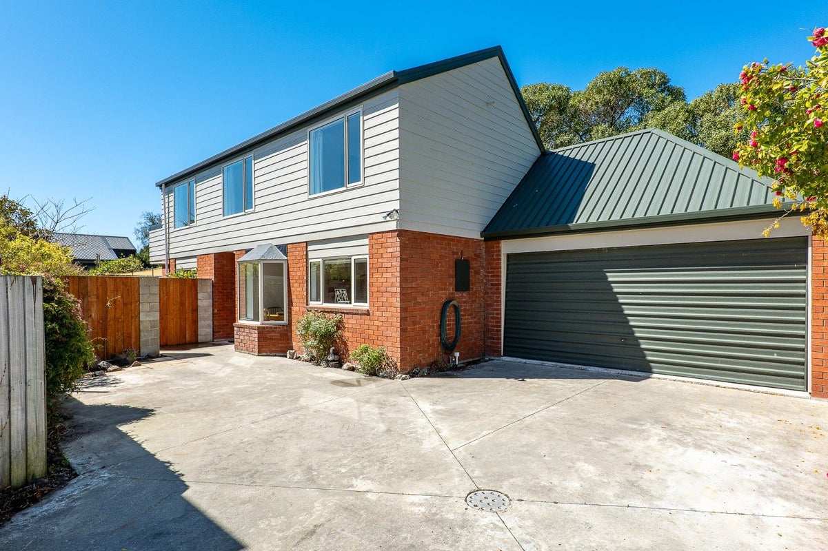 33 van Asch Street, Sumner, Christchurch - Carousel 20