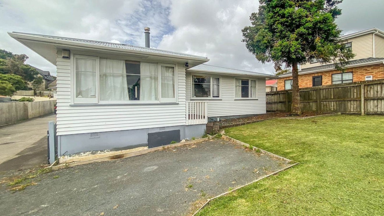 5 Oriana Avenue, Lynfield, Auckland - Carousel 14