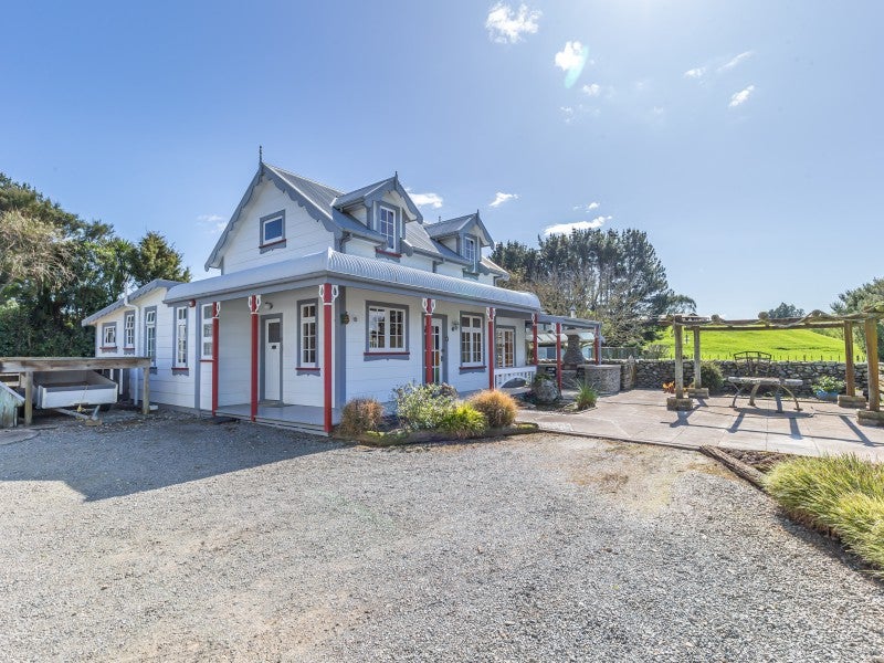 23 Painua Road, Hokio Beach, Levin - Carousel 2