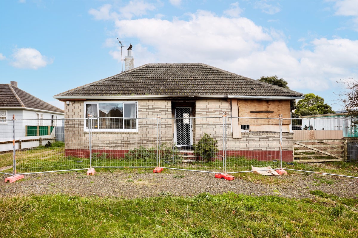 603 Childers Road, Te Hapara, Gisborne - Carousel 1