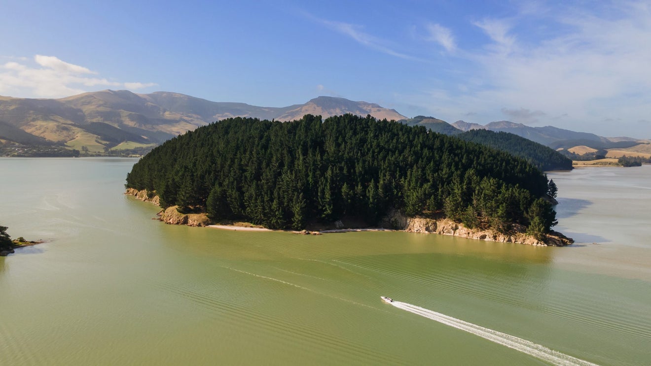 56 Governors Bay Road, Cass Bay, Lyttelton - Carousel 36