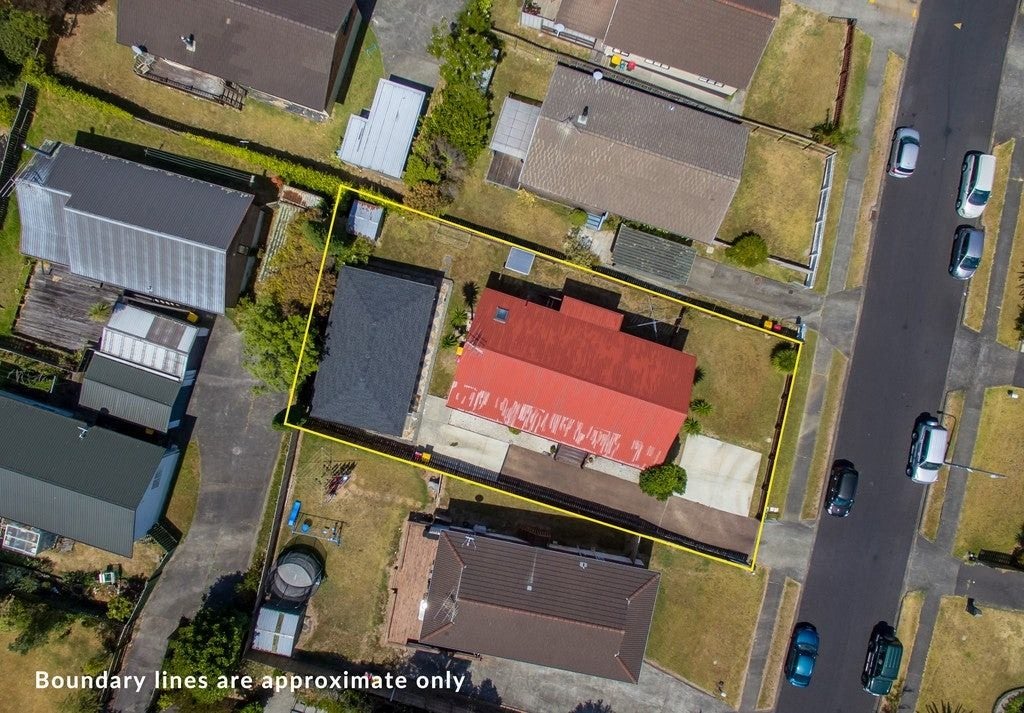 14 De Quincey Terrace, Highland Park, Auckland - Carousel 18