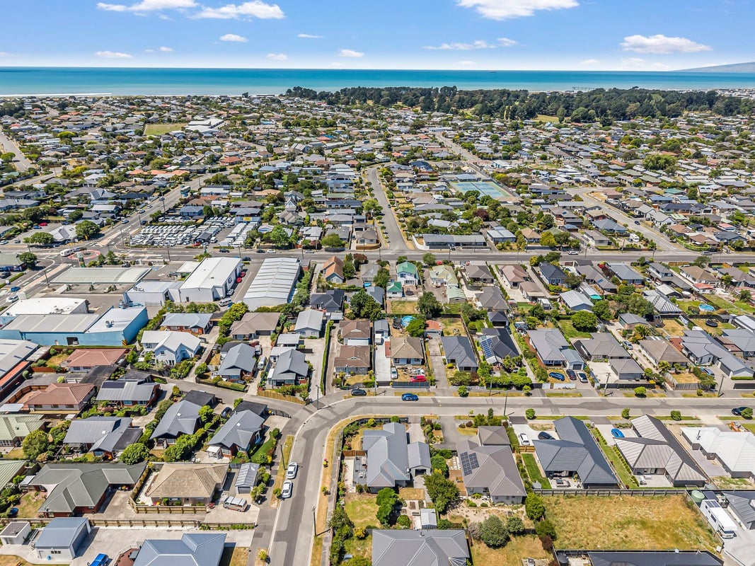 79 Willryan Avenue, New Brighton, Christchurch - Carousel 33
