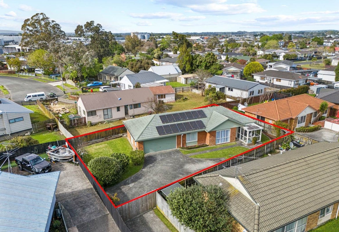 27 Rosemead Place, Randwick Park, Auckland - Carousel 13