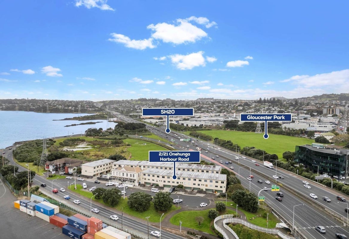 21/2 Onehunga Harbour Road, Onehunga, Auckland - Carousel 17