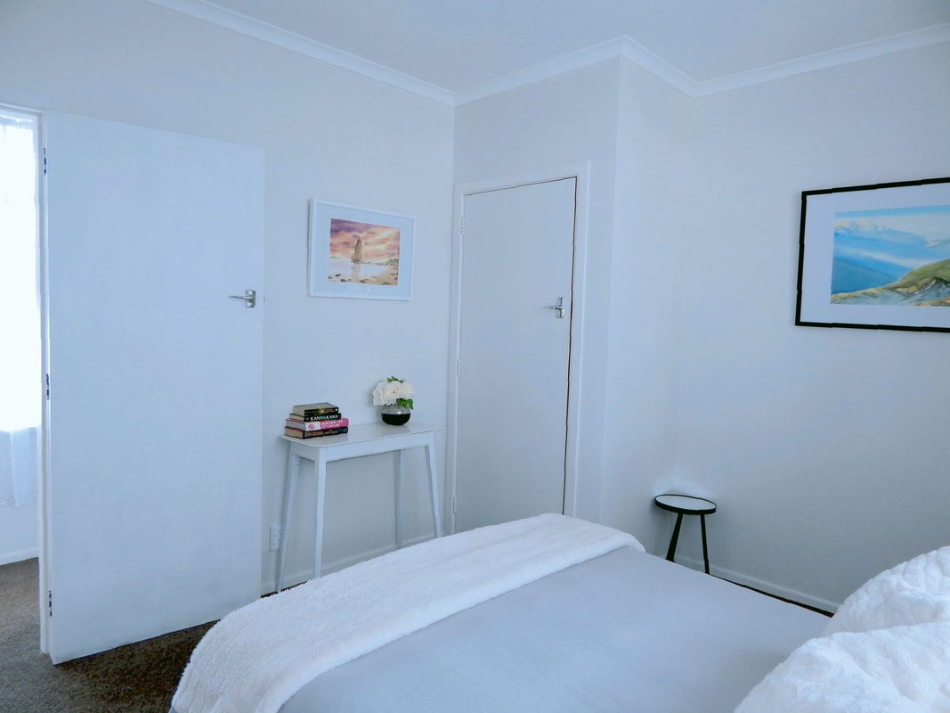 51 Camperdown Road, Miramar, Wellington - Carousel 20