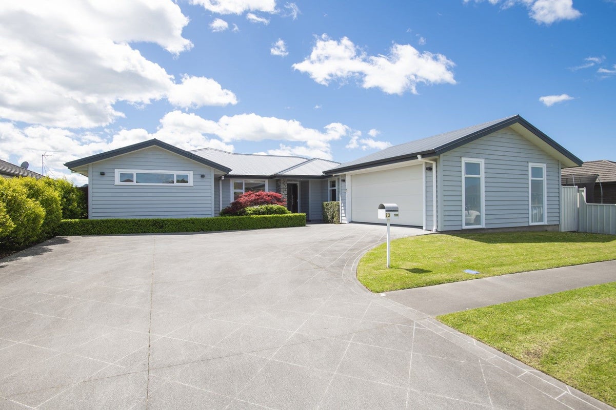 23 Joanne Street, Lytton West, Gisborne - Carousel 1