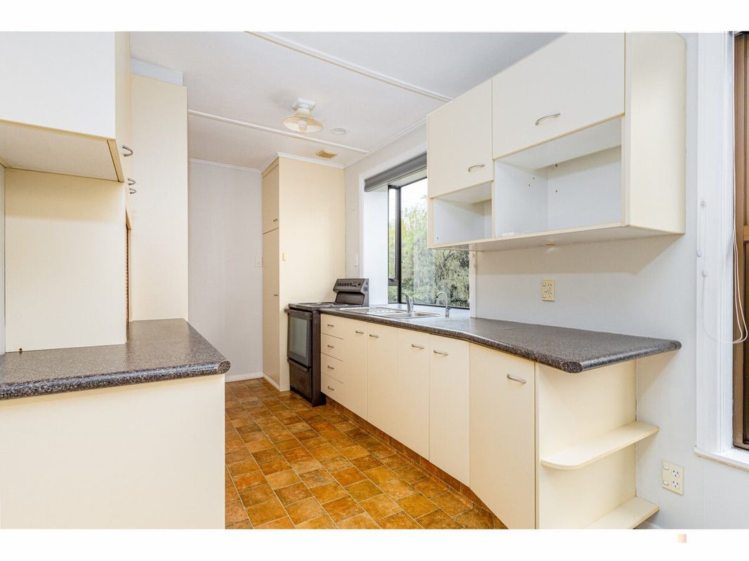 90 Orbell Street, Highfield, Timaru - Carousel 2