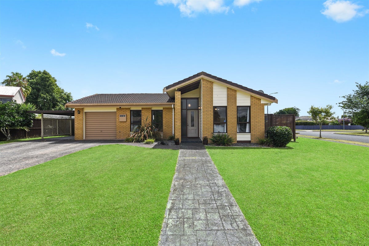 17 Halyard Close, Flagstaff, Hamilton - Carousel 1