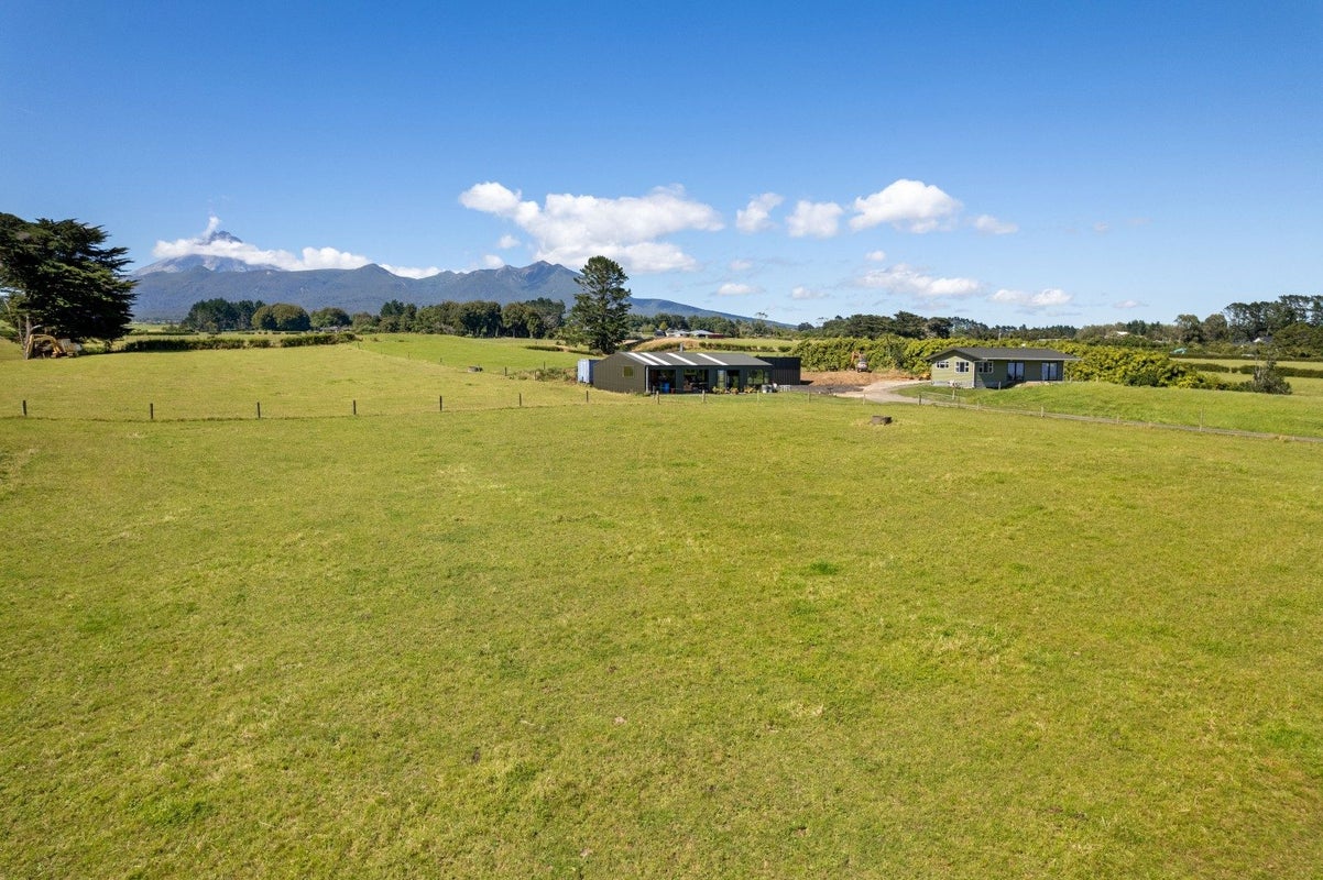 609 Hurford Road, Hurford, New Plymouth - Carousel 50