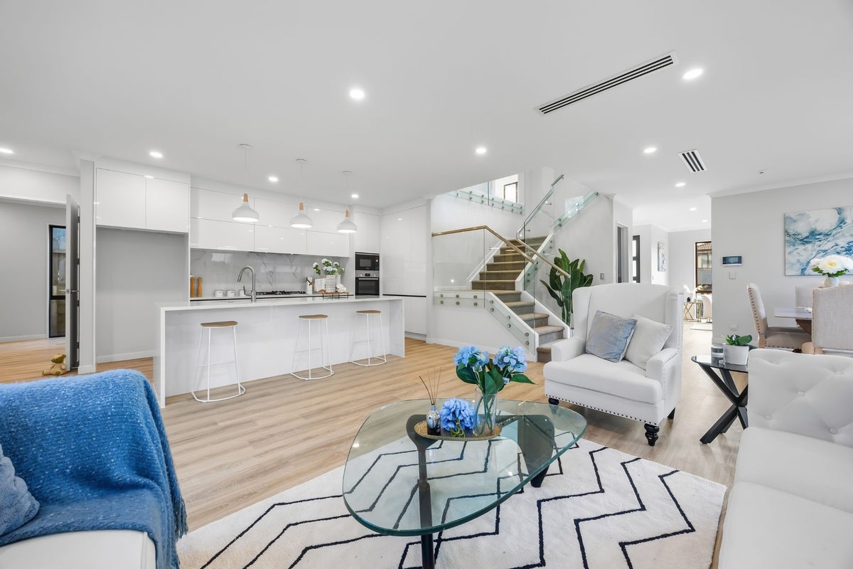 78 Drumbuoy Drive, Flat Bush, Auckland - Carousel 50