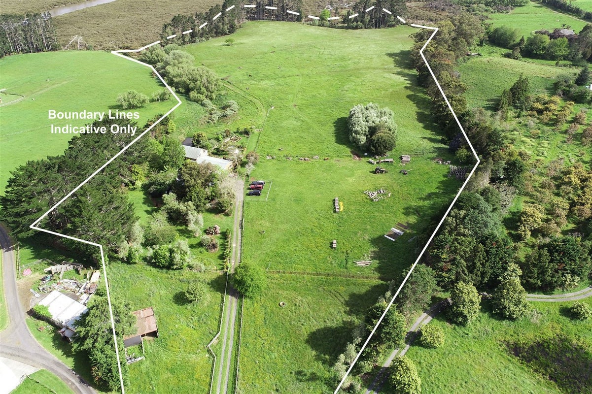 26A Buchanan Road, Kingseat, Papakura - Carousel 8